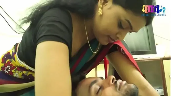 Nuovi INDIAN HOUSEWIFE ROMANCE WITH SOFTWARE ENGINEER clip caldi