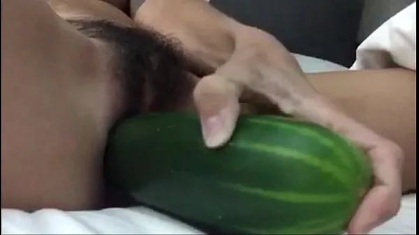 New hairy pussy meets cucumber warm Clips