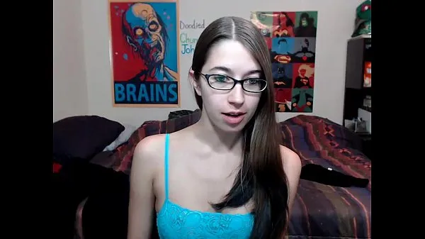 Νέα amateur alexxxcoal fingering herself on live webcam ζεστά κλιπ