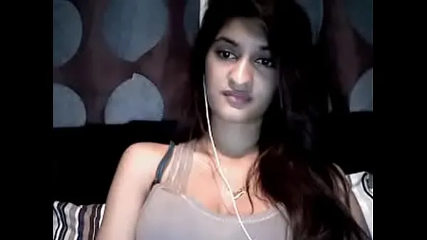 New Hot Indian chick warm Clips