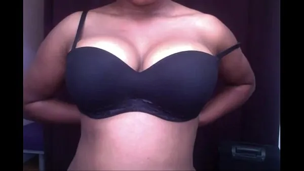 Nye Pinki from Siliguri Huge boobs varme klip