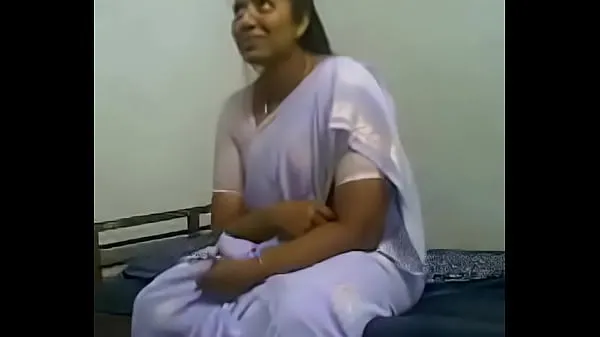 Nye South indian Doctor aunty susila fucked hard -more clips varme klipp
