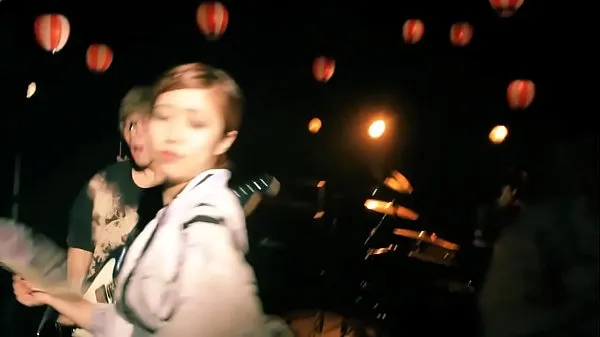 Nouveaux Japanese "OMATSURI" Song clips chaleureux