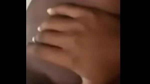 新的Black Colombian Masturbating Squirt Porno Whatsapp温暖夹子