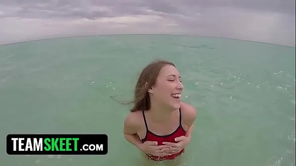 Nové Real teen lifeguard fucks teplé klipy