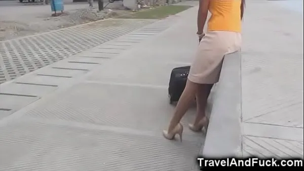 Novi Traveler Fucks a Filipina Flight Attendant topli posnetki
