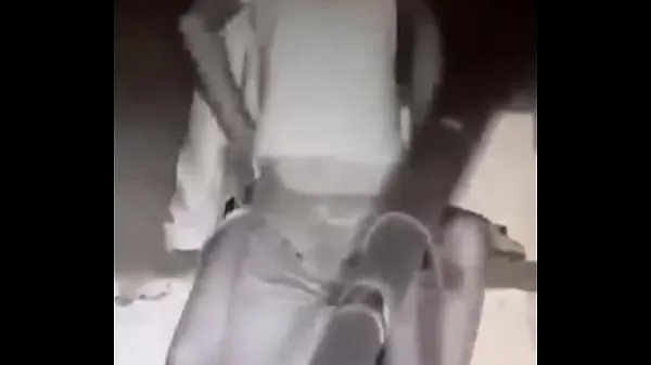 Accident at roof when having sex Klip hangat baharu