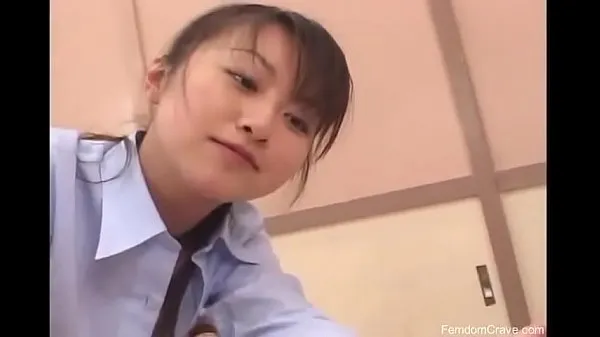 Nowe Asian teacher punishing bully with her straponciepłe klipy