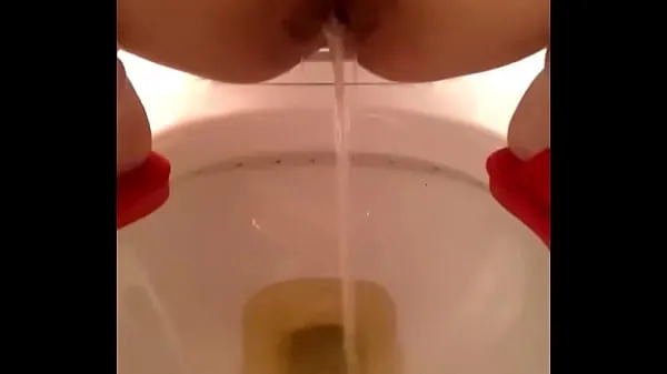 New Chinese wife urethra pissing peeing pee m warm Clips