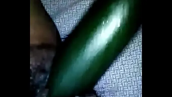New My friend Julieta masturbates with cucumber warm Clips