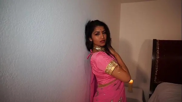 새로운 Seductive Dance by Mature Indian on Hindi song - Maya 따뜻한 클립