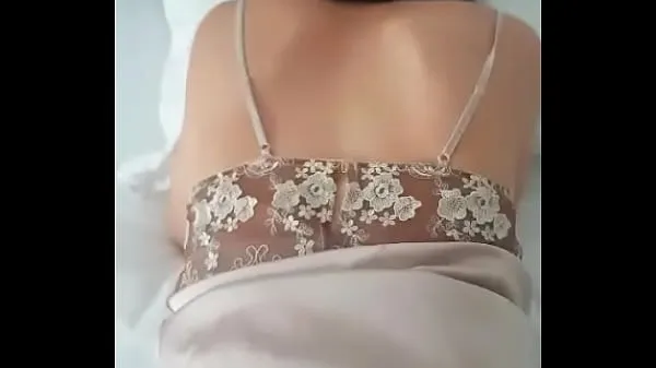 New Cuckold the easy wife to orgasm with you bên warm Clips