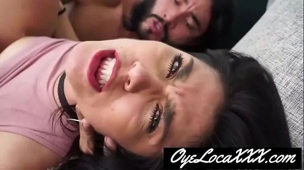 FULL SCENE on - When Latina Kaylee Evans takes a trip to Colombia, she finds herself in the midst of an erotic adventure. It all starts with a raunchy photo shoot that quickly evolves into an orgasmic romp Clip ấm áp mới