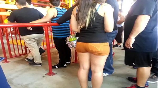 Thick ass in orange Klip hangat baharu