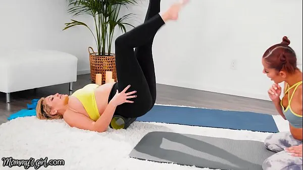 New MommysGirl Vanna Bardot Has A Hardcore Fingering Yoga Training With Hot MILF Ryan Keely warm Clips
