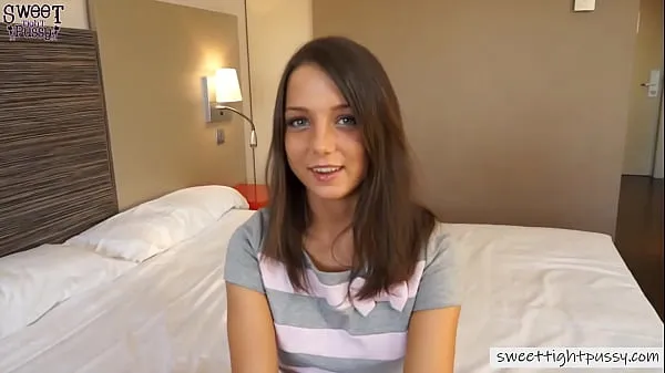Nové Teen Babe First Anal Adventure Goes Really Rough teplé klipy