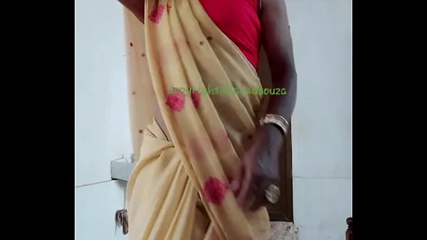 Uusia Indian crossdresser Lara D'Souza sexy video in saree part 1 lämmintä klippiä