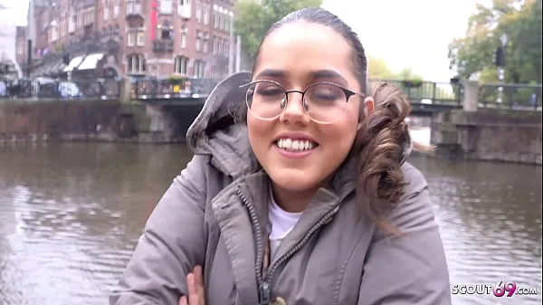 Nieuwe GERMAN SCOUT - TINY NATURAL NERD GIRL PICKUP AND ROUGH FUCK AT STREET CASTING warme clips