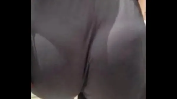 New Candid fat ass walking on leggings warm Clips
