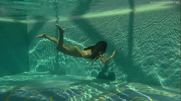 New Irina Russaka aka Stefanie Moon underwater swimming warm Clips