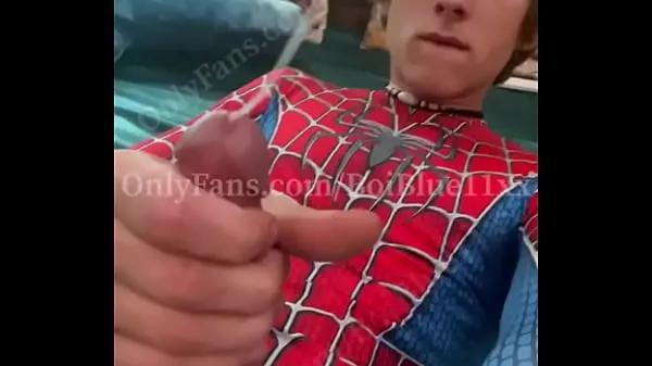 Nye Spider boy shoots webs from his huge cock BoiBlue11xx varme klipp