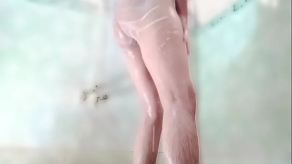 I'm taking bath with my hot sexy body Klip hangat baru