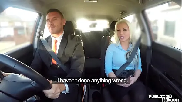 Νέα Busty inked babe sucks and rides her boss in the vehicle ζεστά κλιπ