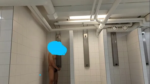 نئے Caught masturbating in the showers گرم کلپس