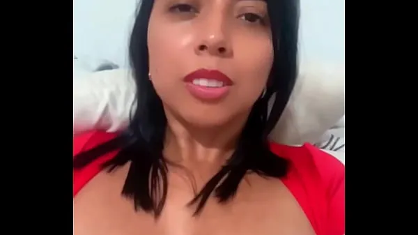 Novi My stepsister masturbates every day until her pussy is full of cum, she is a bitch with a very big ass topli posnetki