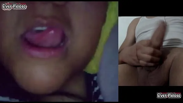 नई My boss's wife wanted me to give her classes on a video call and she came out and we masturbated together गर्म क्लिप्स