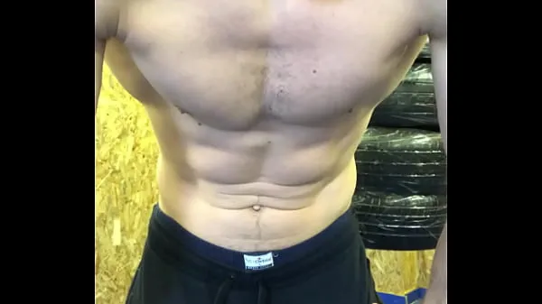 새로운 SUCK my DICK" - Russian DOMINATION from a muscular MAN in the gym! Dirty talk! POV 따뜻한 클립