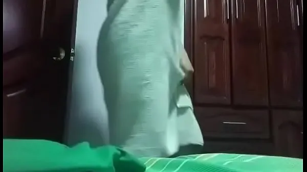 Nye Homemade video of the church pastor in a towel is leaked. big natural tits varme klip