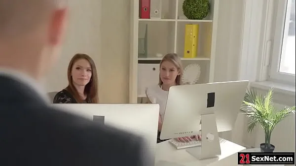 Új Blonde secretary is teaching her new assistant on how to please their ladies give him blowjob then bend over while the guy fucks their ass meleg klipek