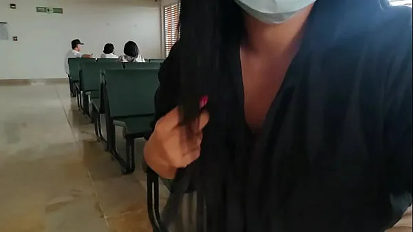 Unknown woman records herself taking SQUIRTS in a public bathroom Klip hangat baharu