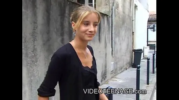 Új 18 years old blonde teen first casting meleg klipek