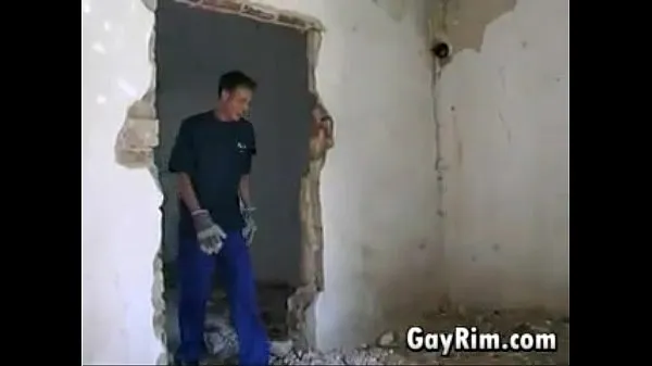 Nieuwe Gay Teens At An Abandoned Building warme clips